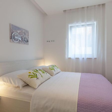 פודסטראנה Olive Tree Apartments מראה חיצוני תמונה